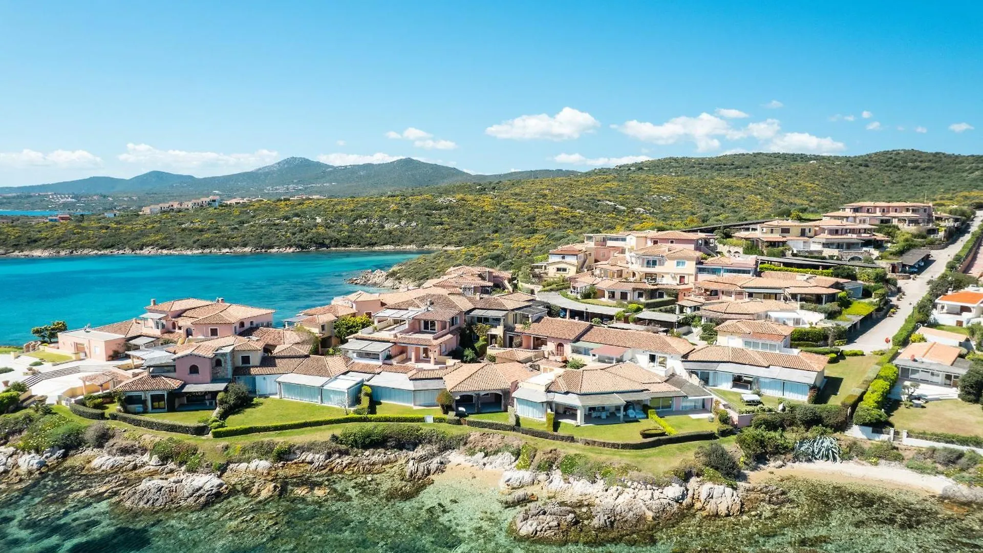 S'Abba Seafront Apartments - Your House In Sardinia Golfo Aranci