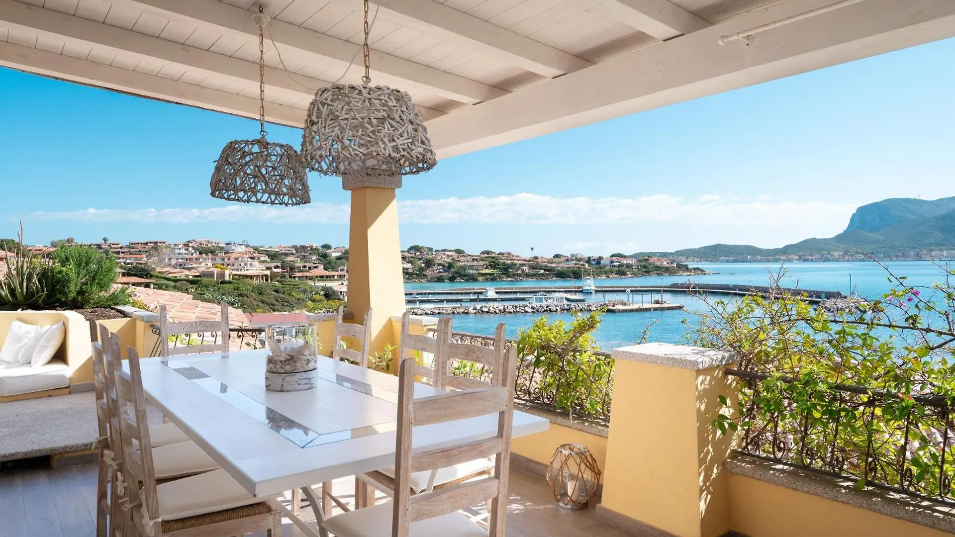 S'Abba Seafront Apartments - Your House In Sardinia Golfo Aranci